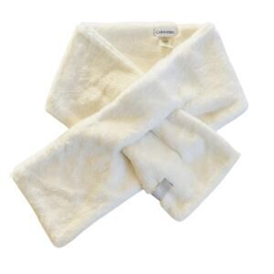 Calvin Klein Ivory Faux Fur Wraps Scarf Shawls Women’s One Size Cozy Winter